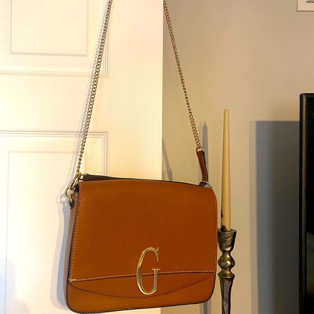 Guess purse never used